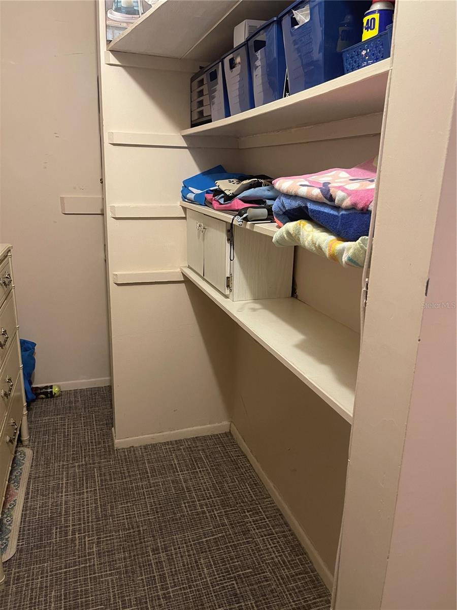 4650 COVE CIR #402 — photo 32