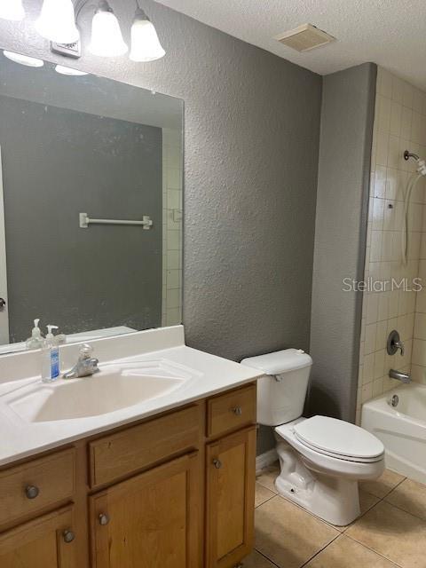 2447 JARVIS ST — photo 18