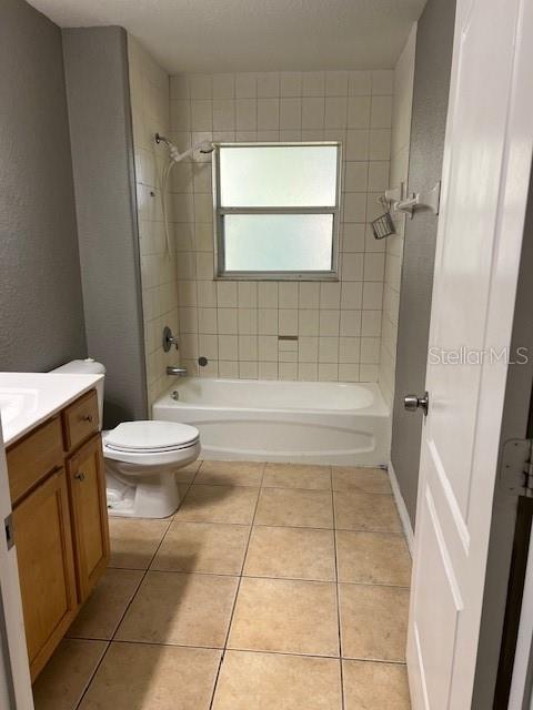 2447 JARVIS ST — photo 19