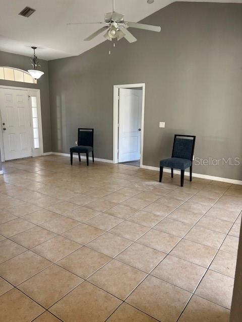 2447 JARVIS ST — photo 4