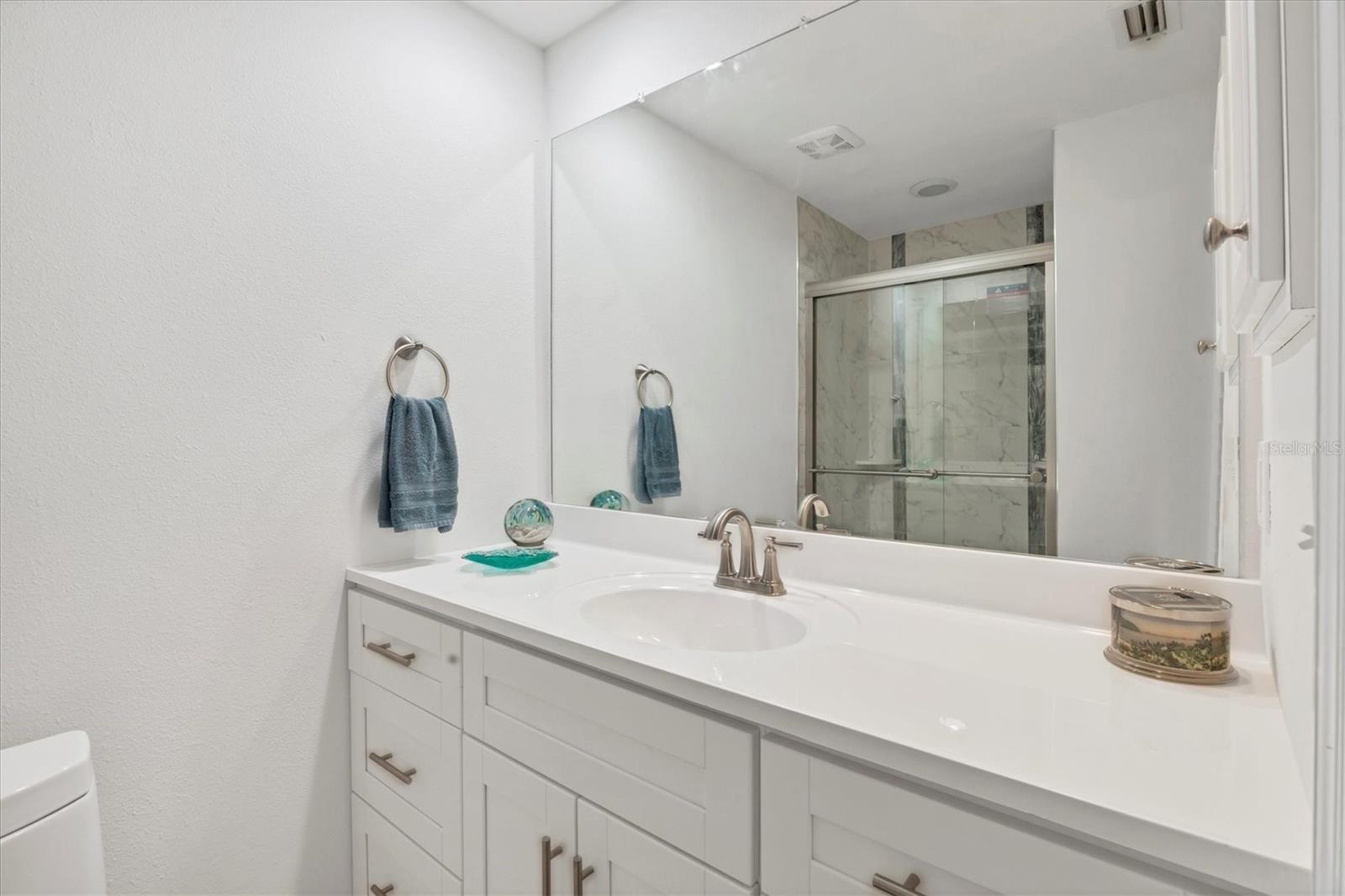 500 S WASHINGTON DR #3A — photo 17