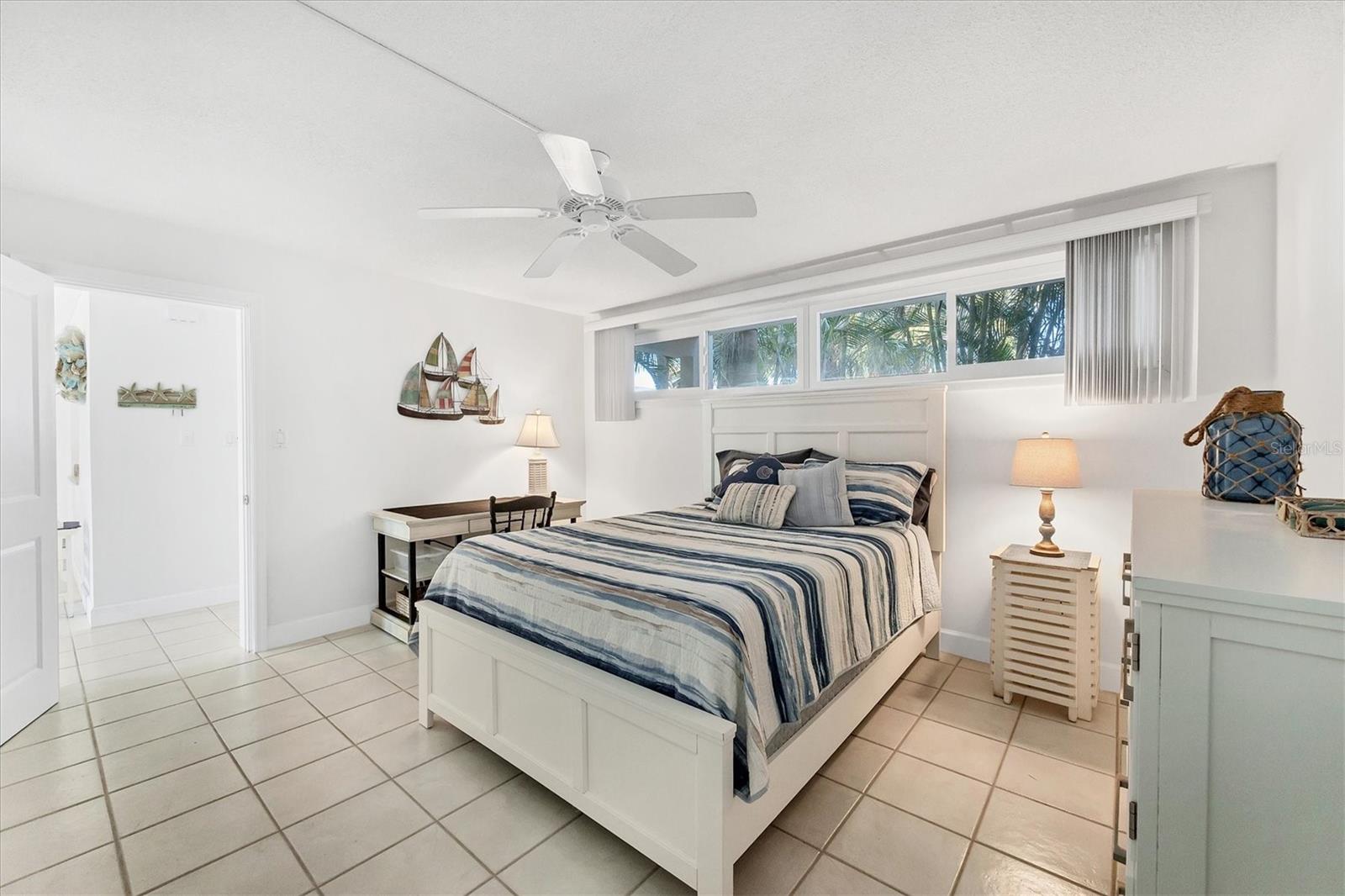 500 S WASHINGTON DR #3A — photo 16