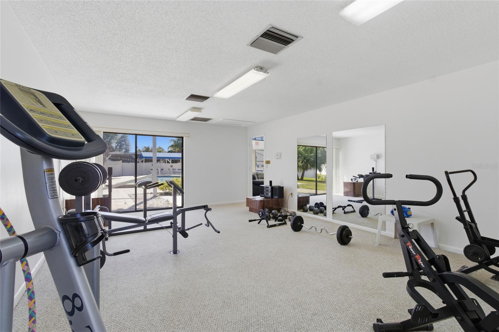 2701 COUNTRYSIDE BLVD #102 — photo 9