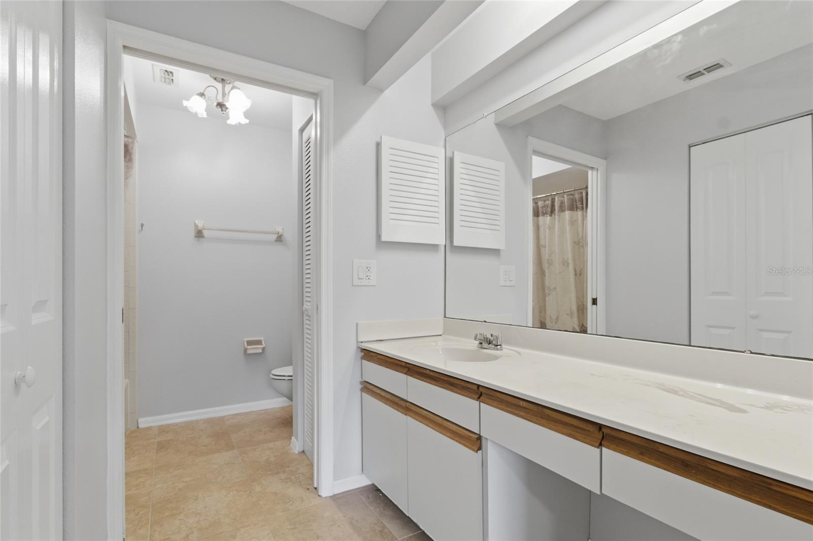2701 COUNTRYSIDE BLVD #102 — photo 37