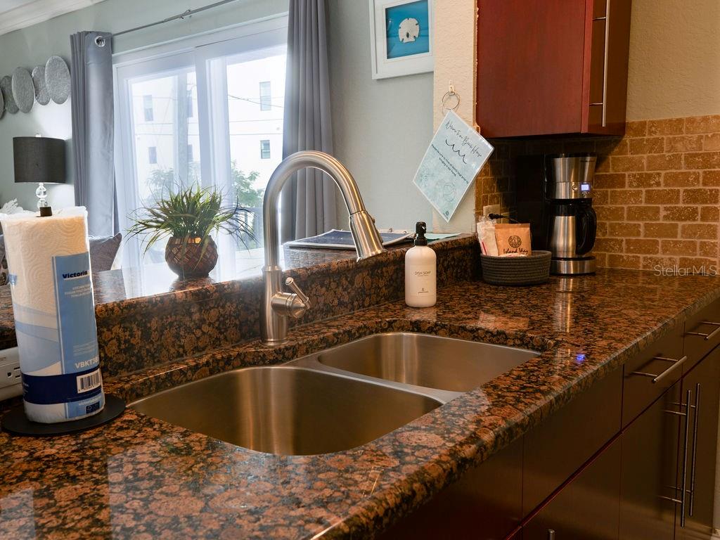 185 BRIGHTWATER DR #4 — photo 8