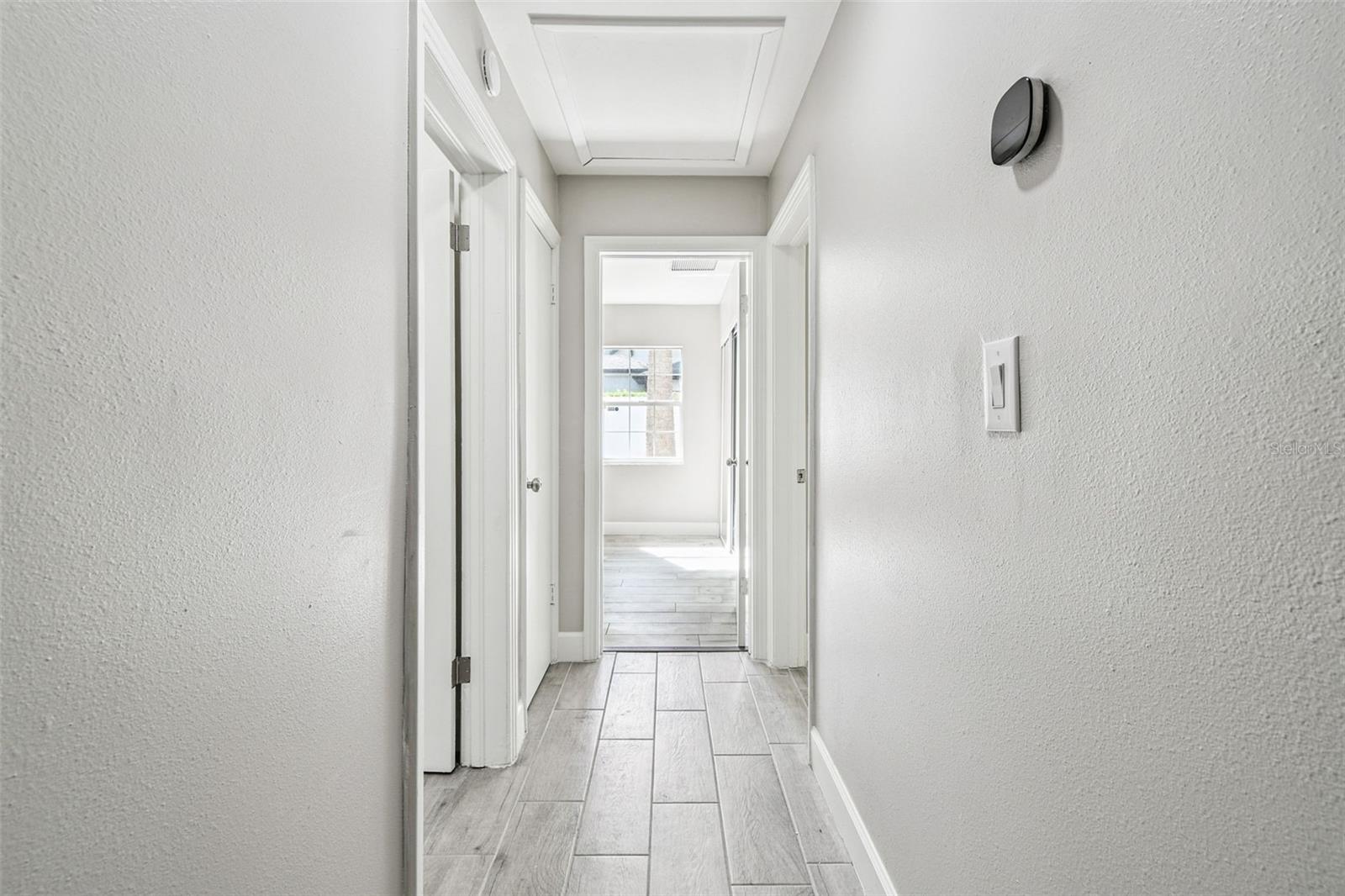 2 S TREASURE DR — photo 34