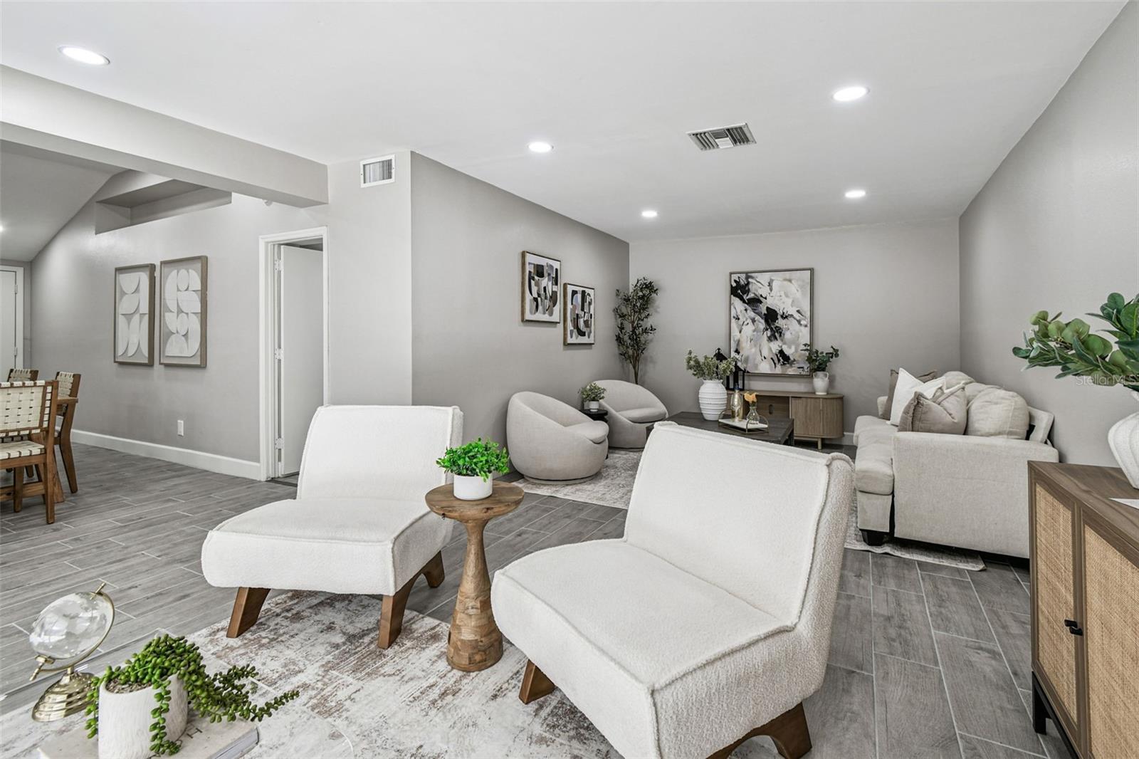 2 S TREASURE DR — photo 25