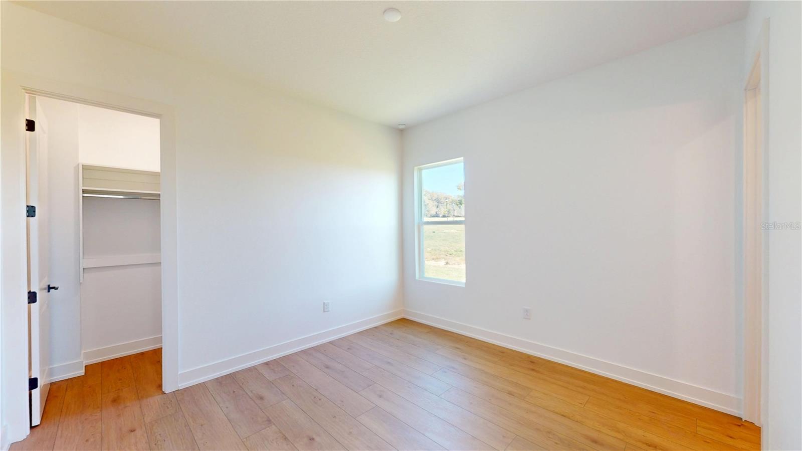 35588 FARMVIEW RD — photo 40
