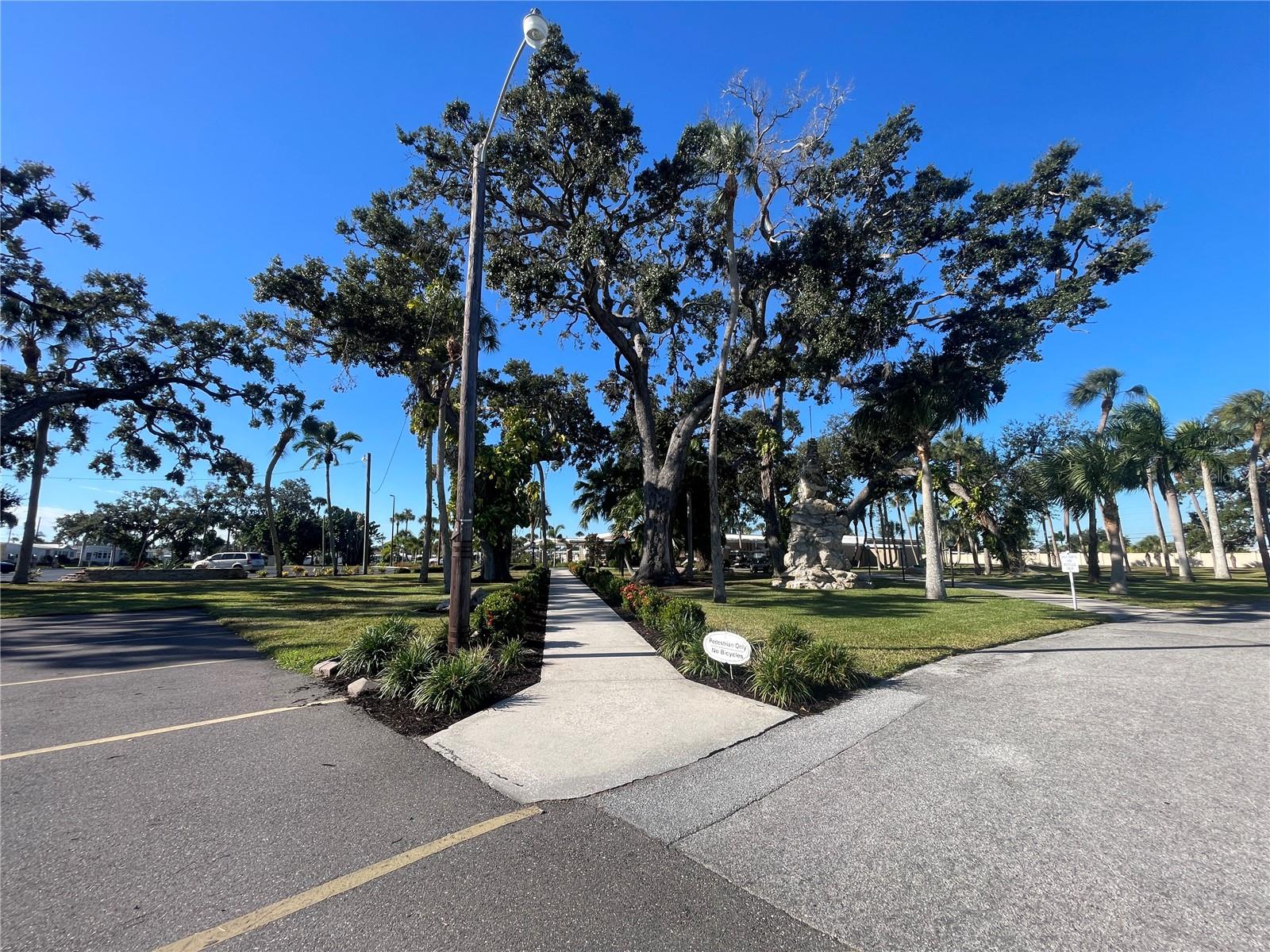 504 49TH C AVENUE DR E — photo 45