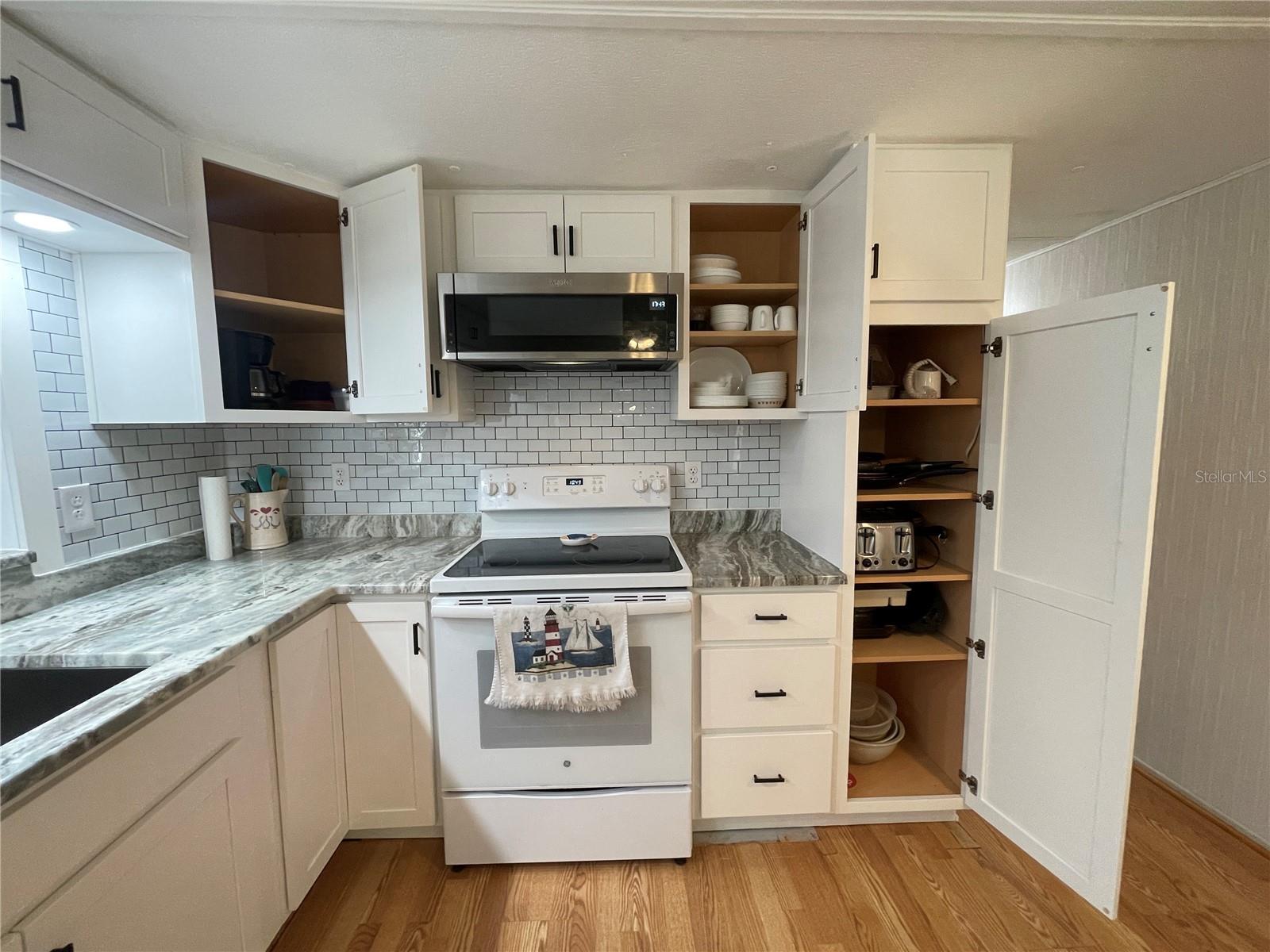 504 49TH C AVENUE DR E — photo 6