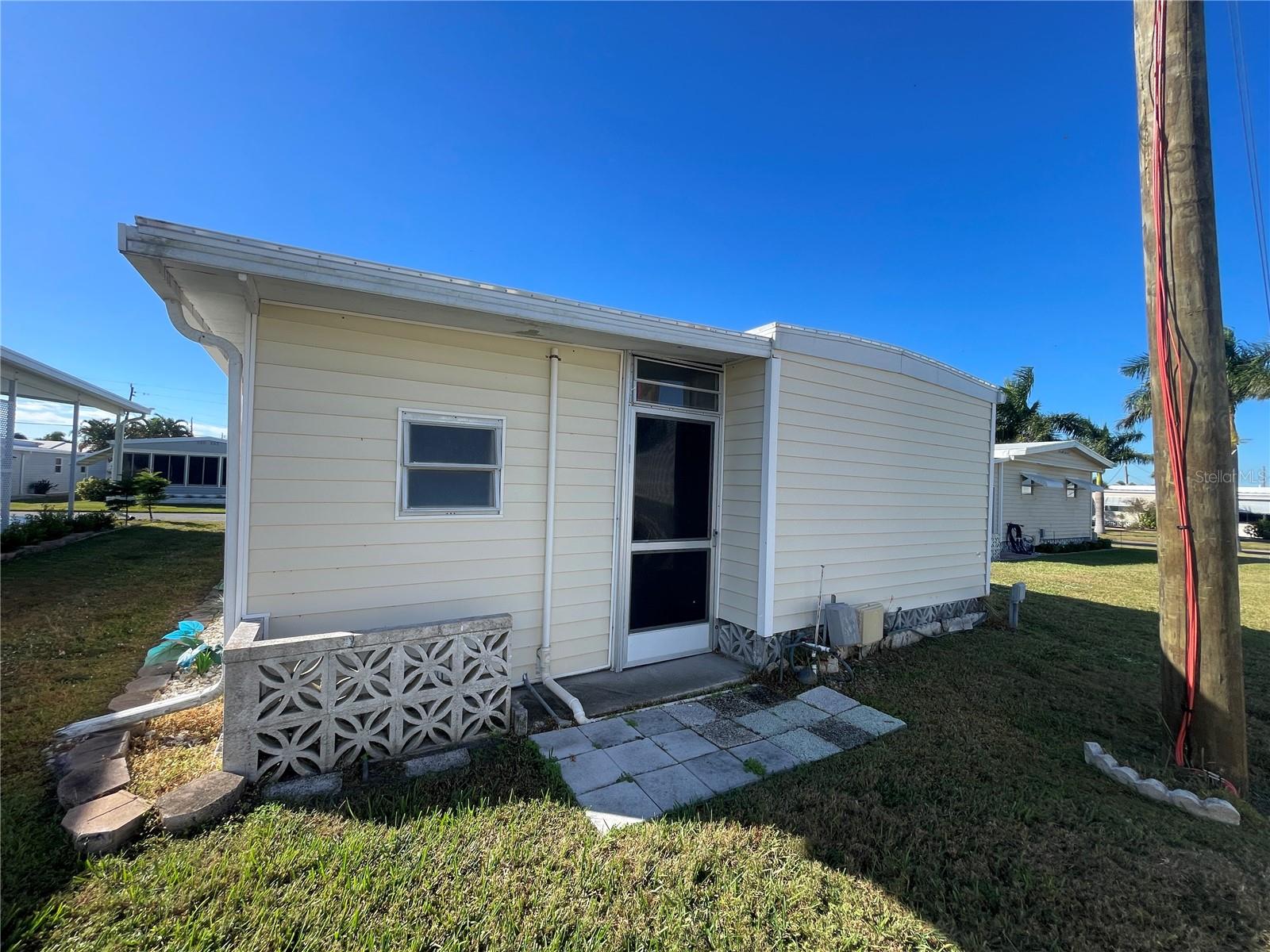 504 49TH C AVENUE DR E — photo 38