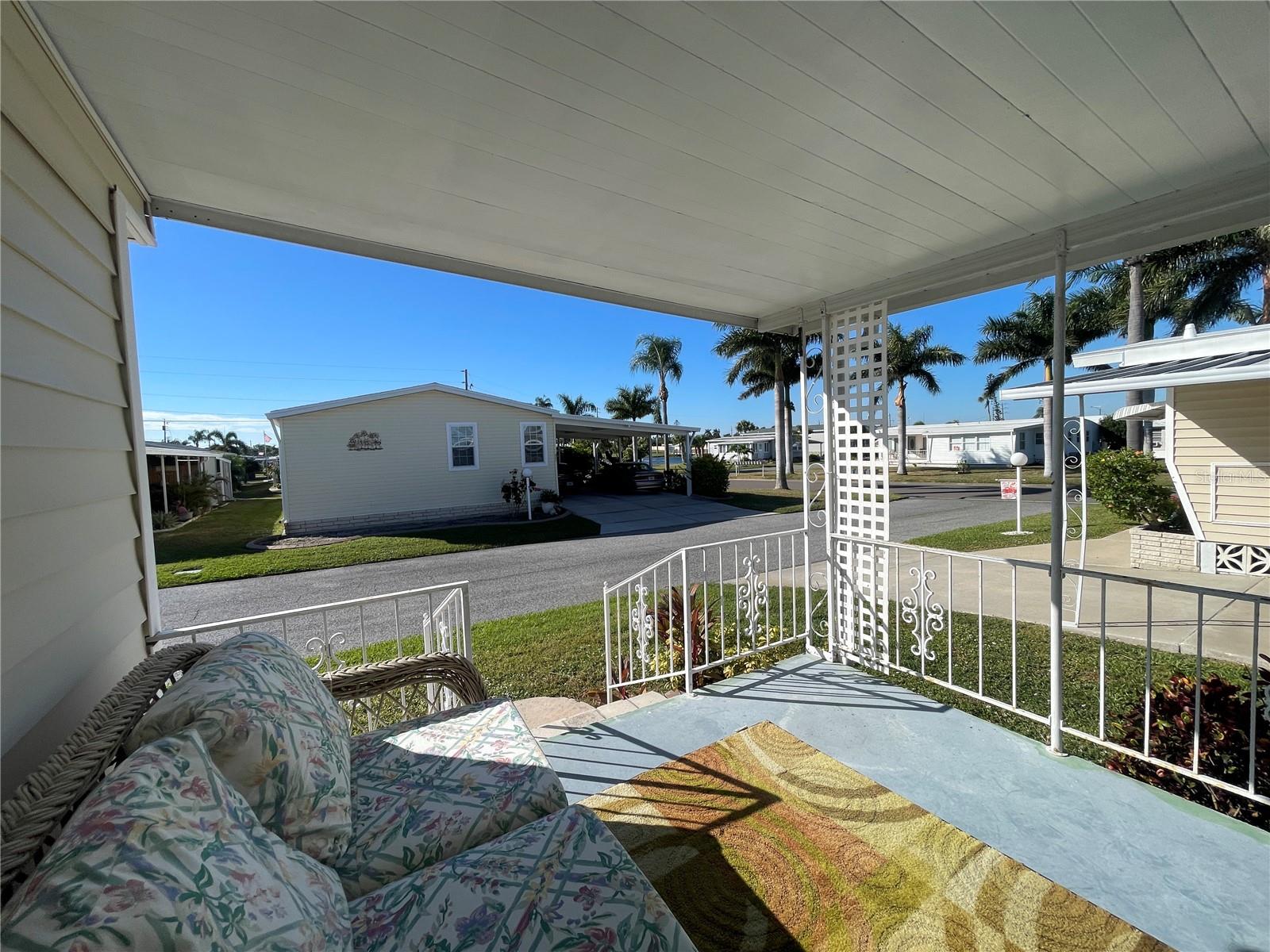 504 49TH C AVENUE DR E — photo 32