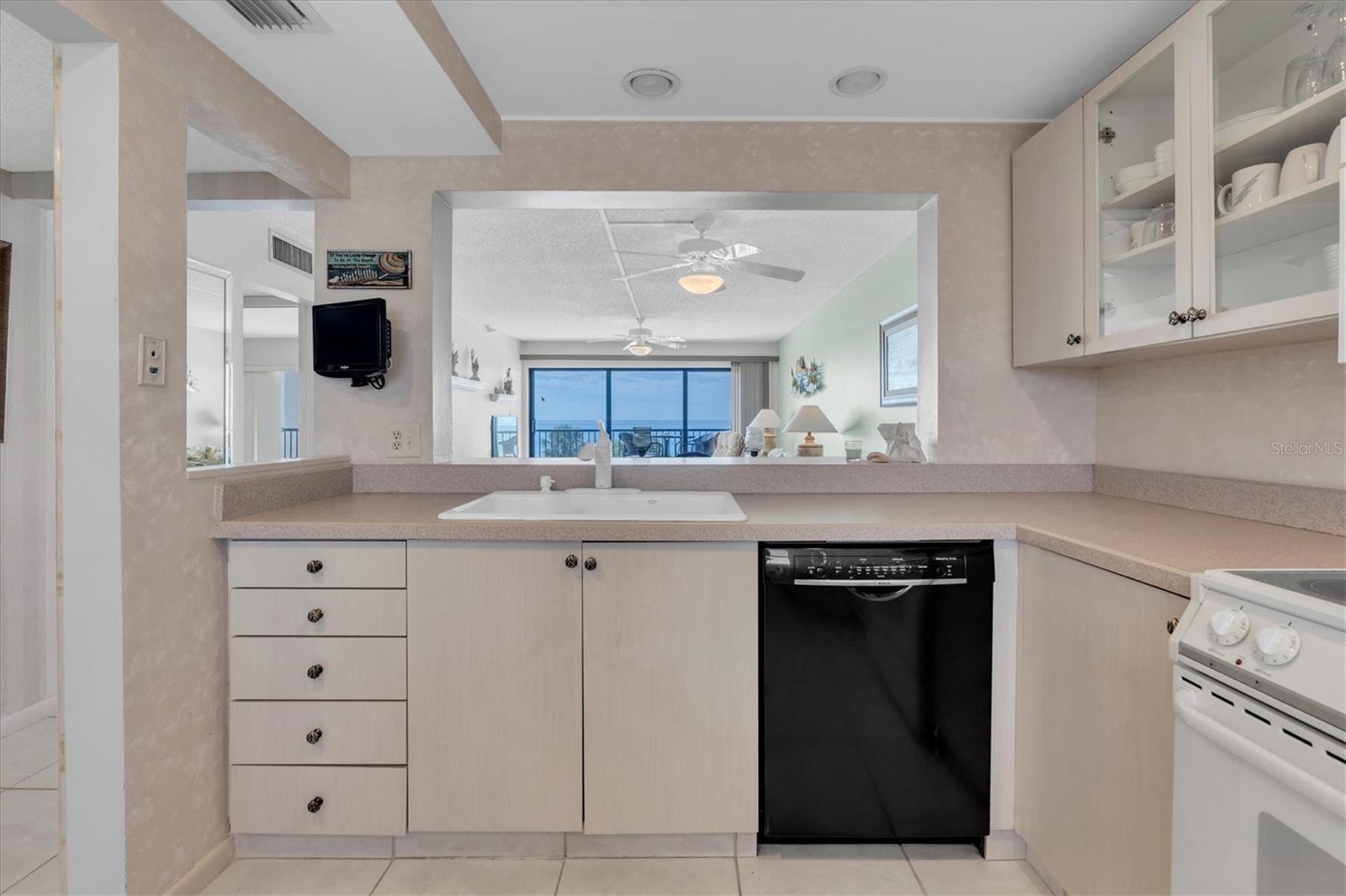 14950 GULF BLVD #402 — photo 9