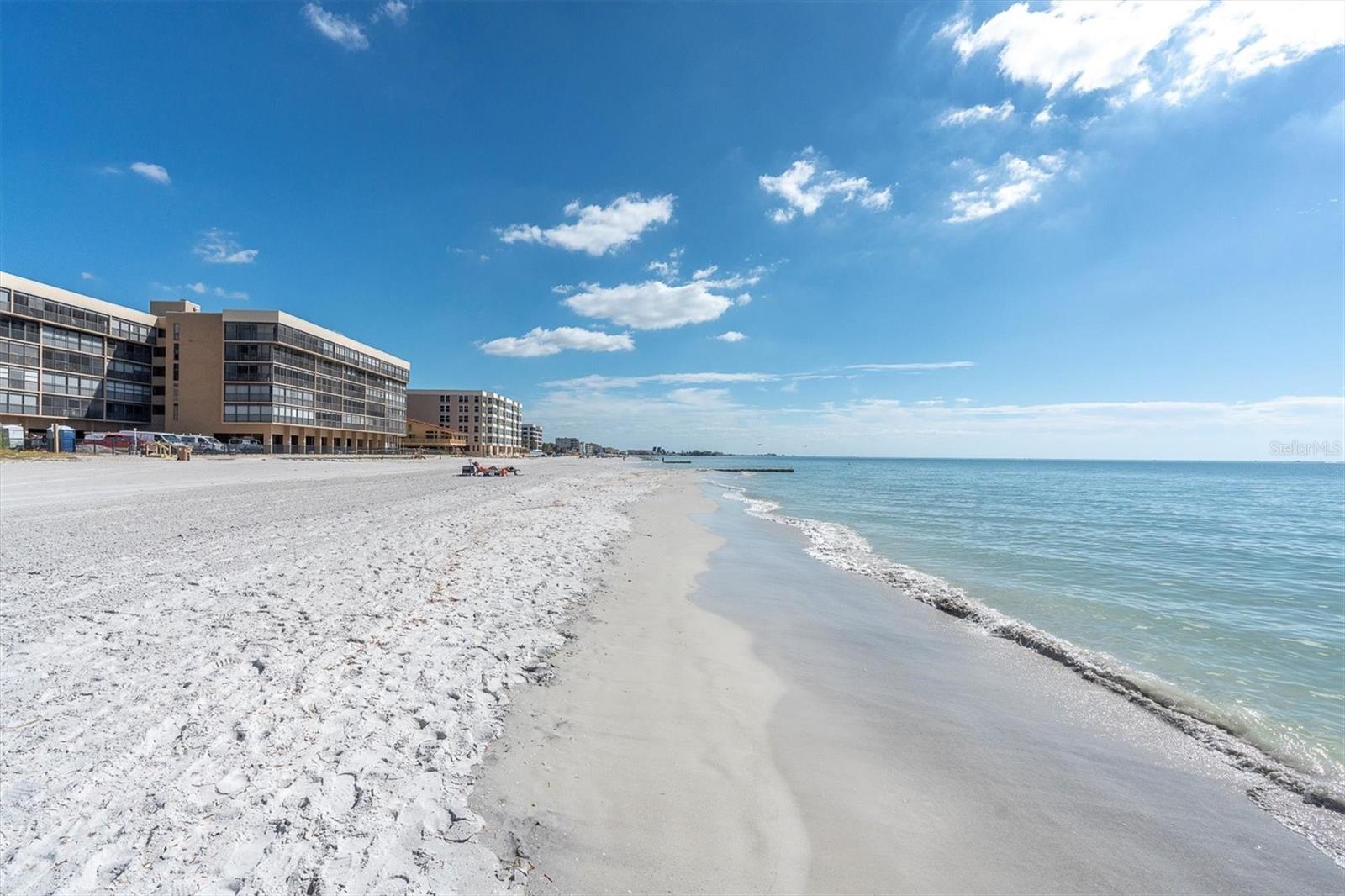 14950 GULF BLVD #402 — photo 31