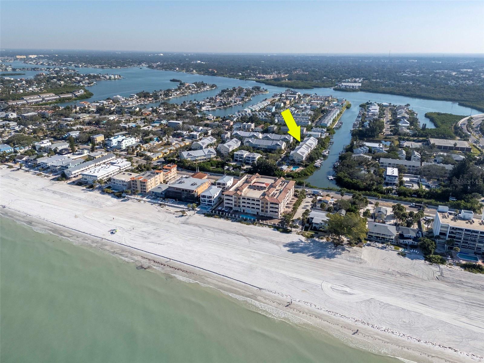 196 HAVEN BEACH DR — photo 60