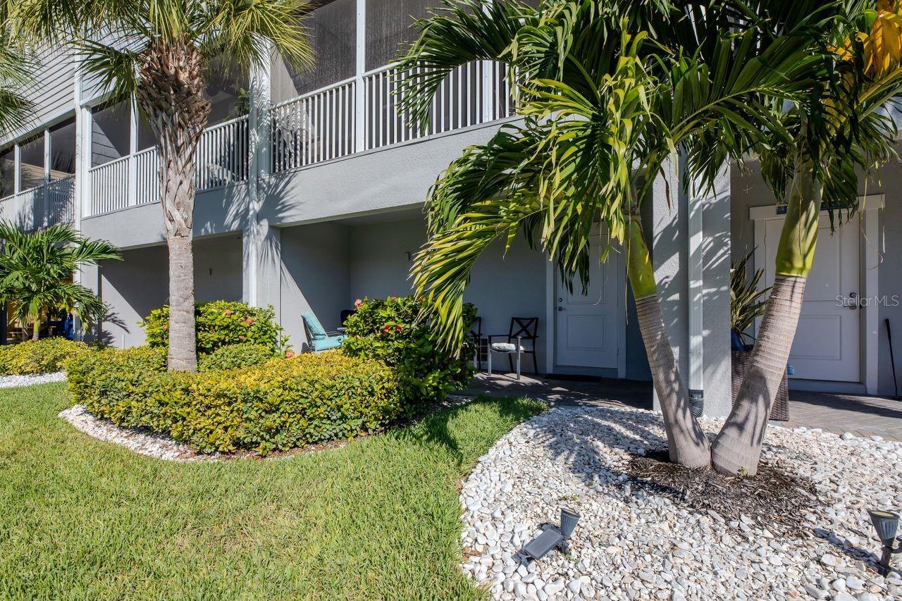 196 HAVEN BEACH DR — photo 42