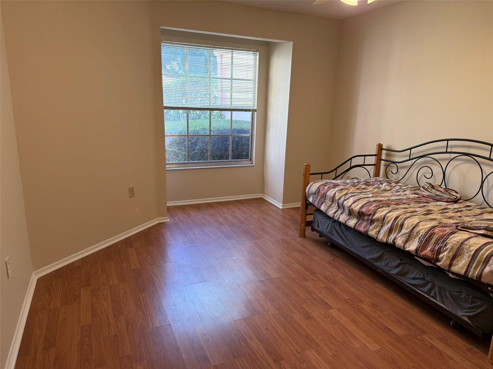 11403 VERSAILLES LN #E — photo 84