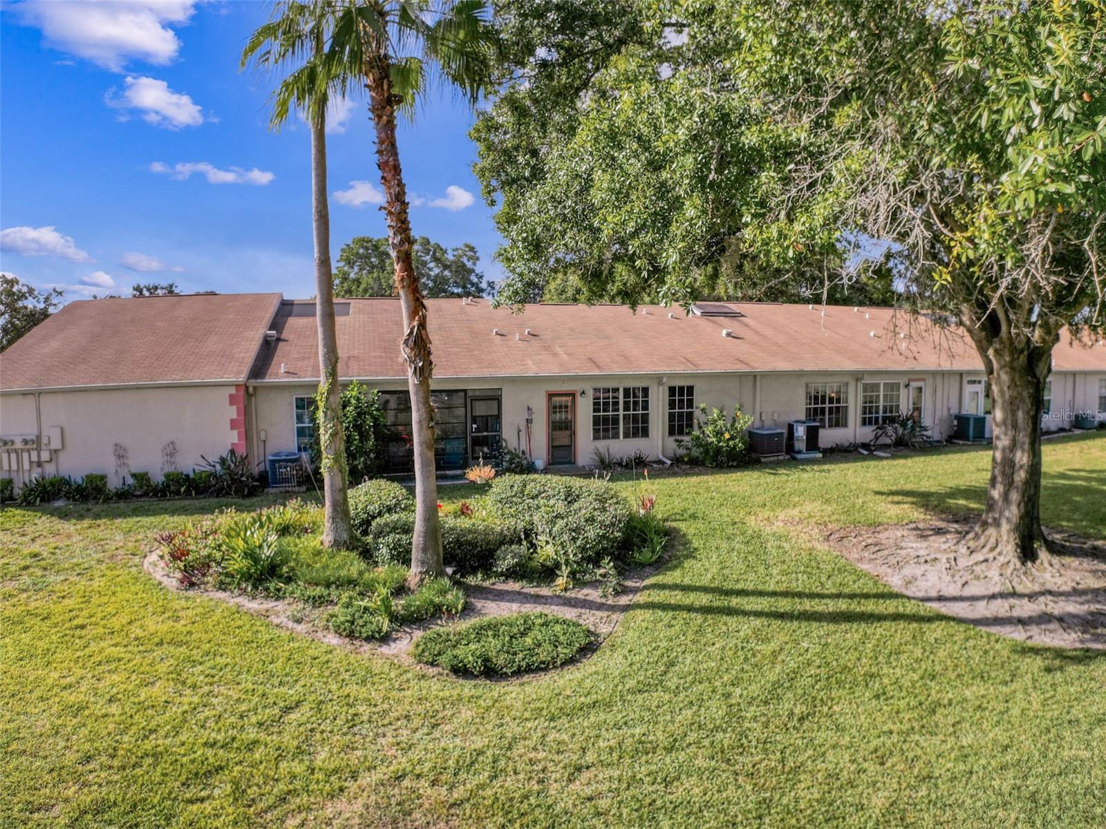 11403 VERSAILLES LN #E — photo 50