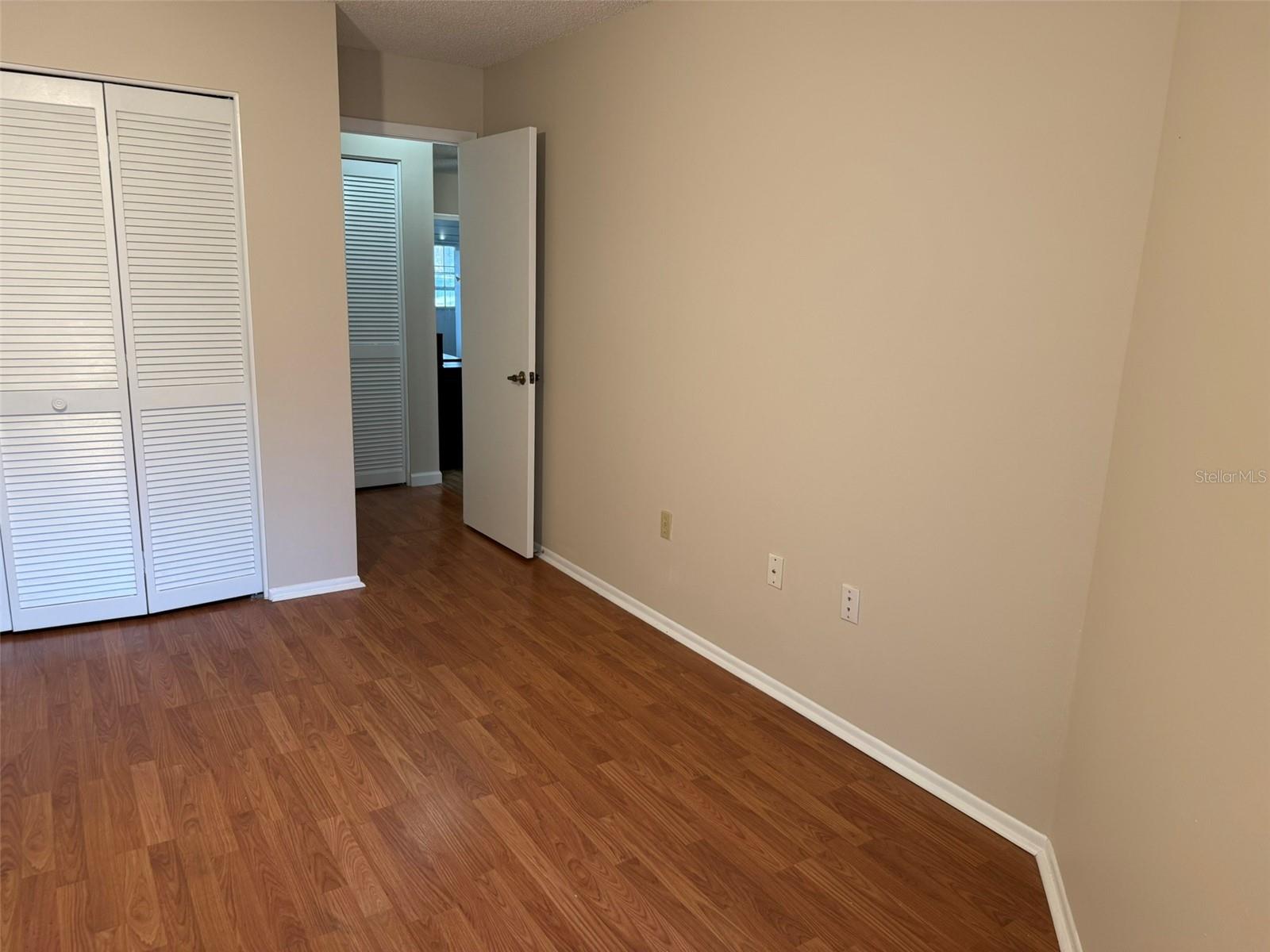 11403 VERSAILLES LN #E — photo 85
