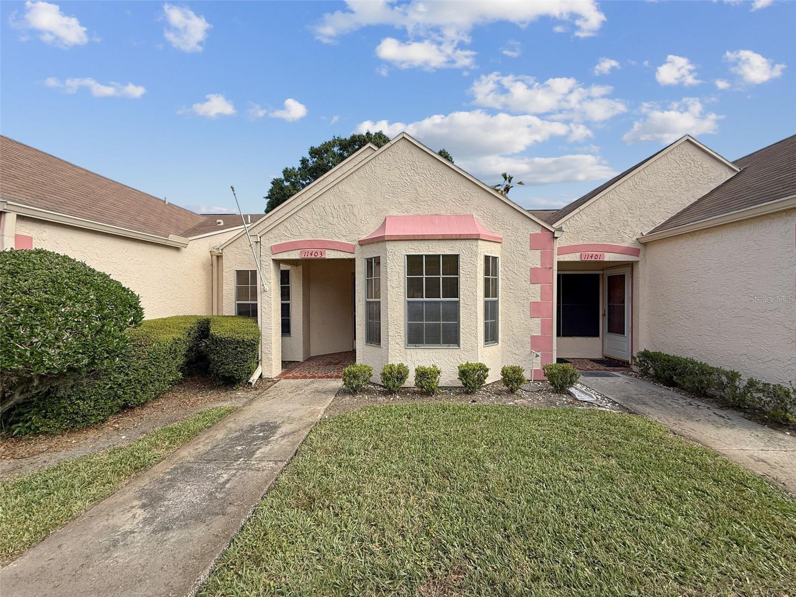 11403 VERSAILLES LN #E — photo 75