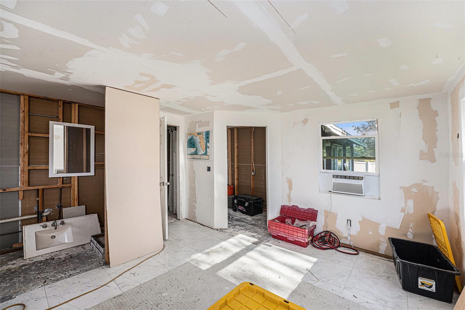 645 TIMBER BAY CIR E — photo 21