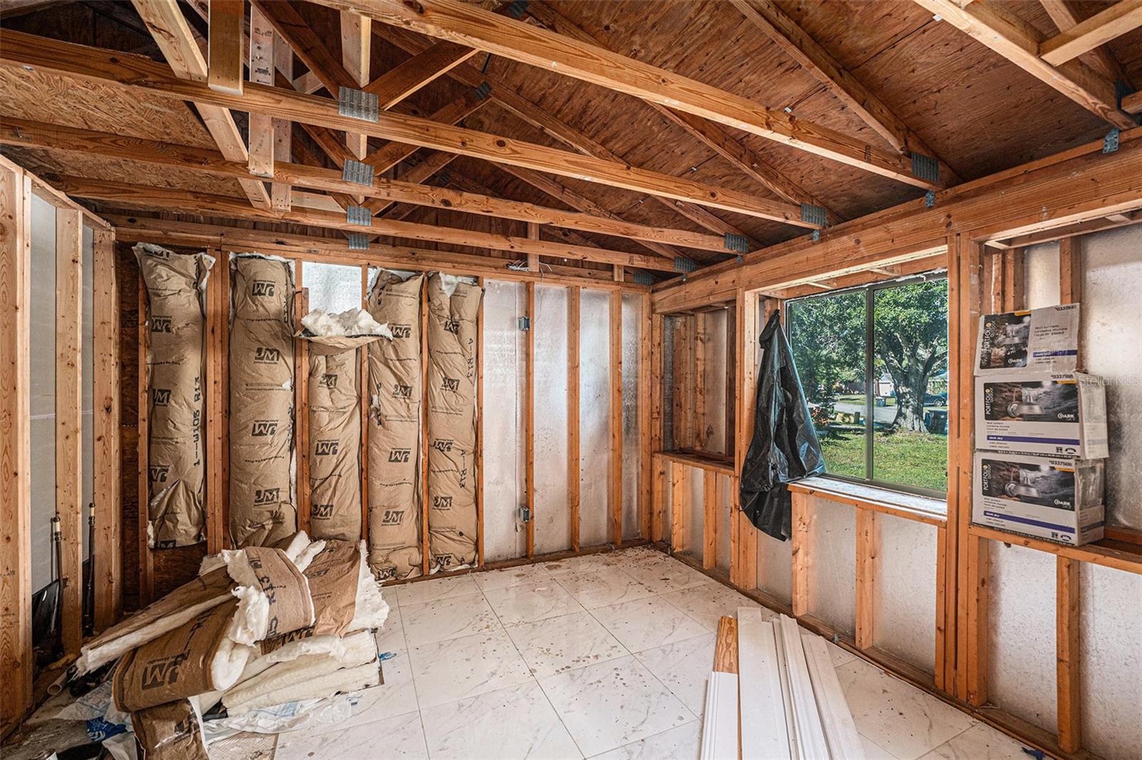 645 TIMBER BAY CIR E — photo 14
