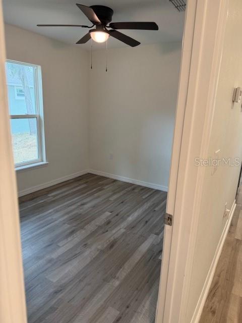 902 W ALSOBROOK ST — photo 13