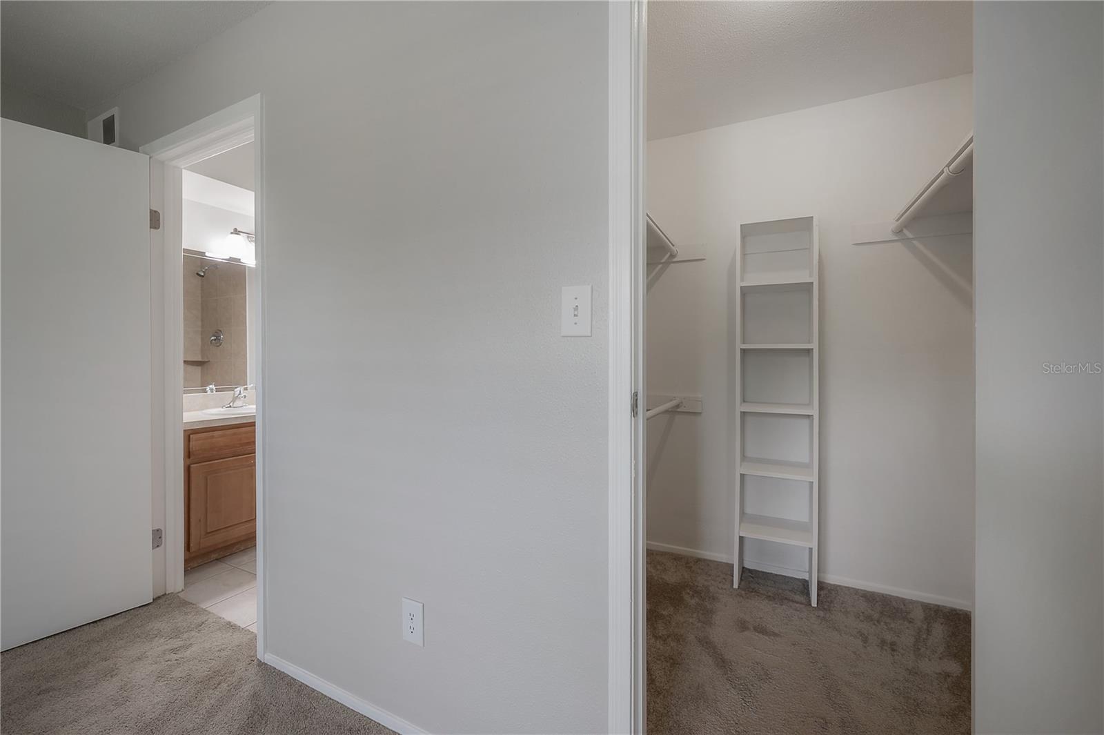 9100 DR MARTIN LUTHER KING JR ST N #905 — photo 20