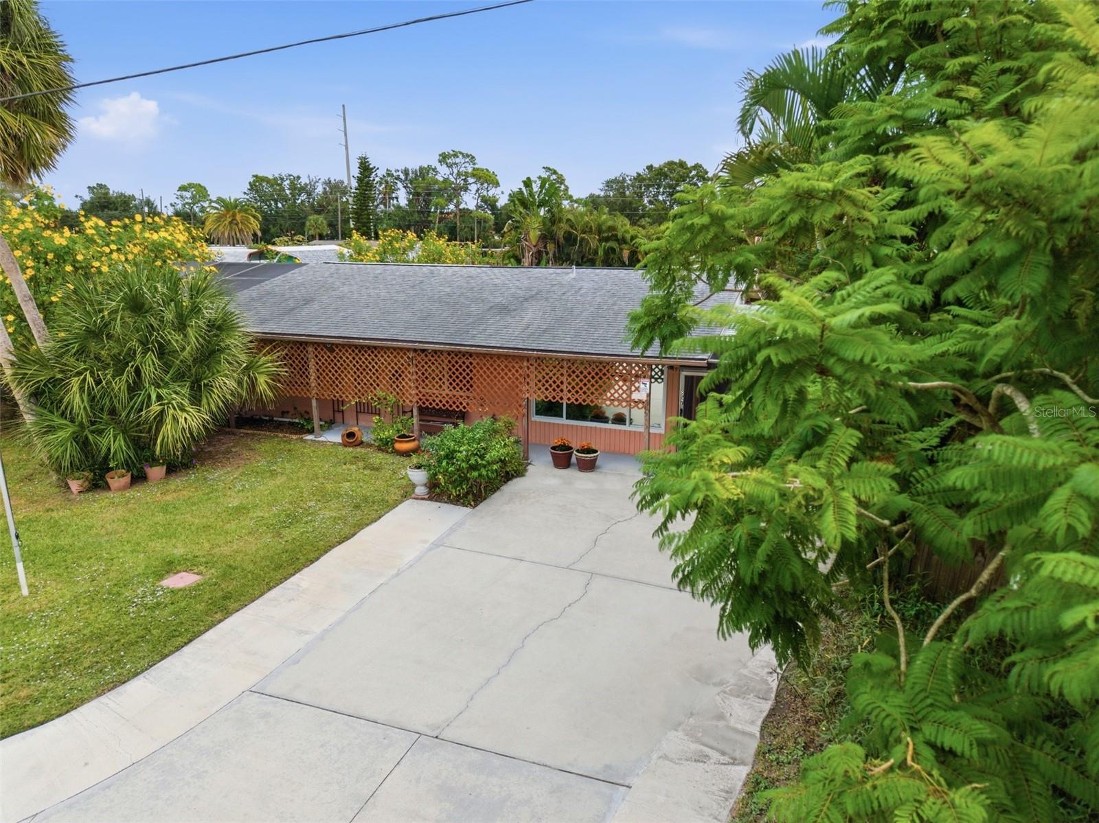 857 PALMETTO ST — photo 36