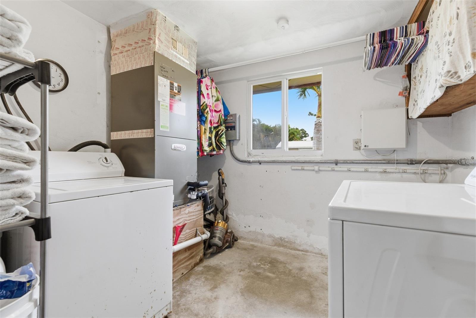 857 PALMETTO ST — photo 21