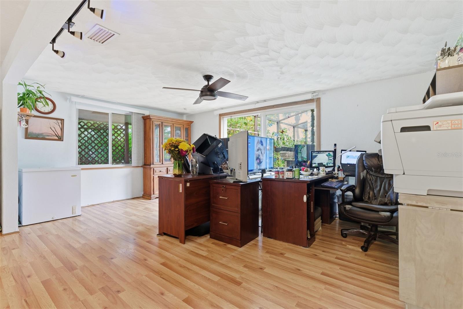 857 PALMETTO ST — photo 13