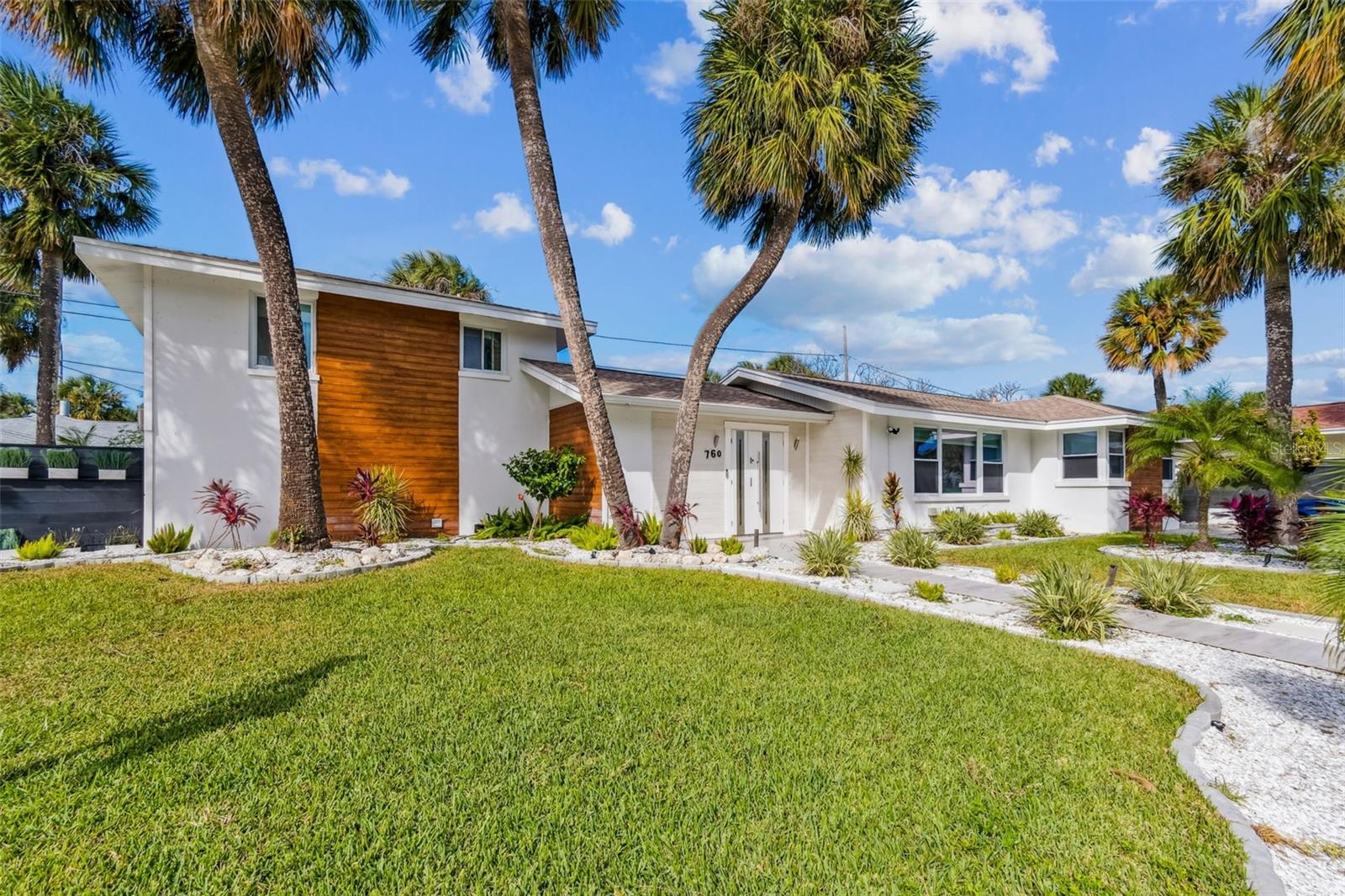 760 BOHENIA CIR S — photo 4