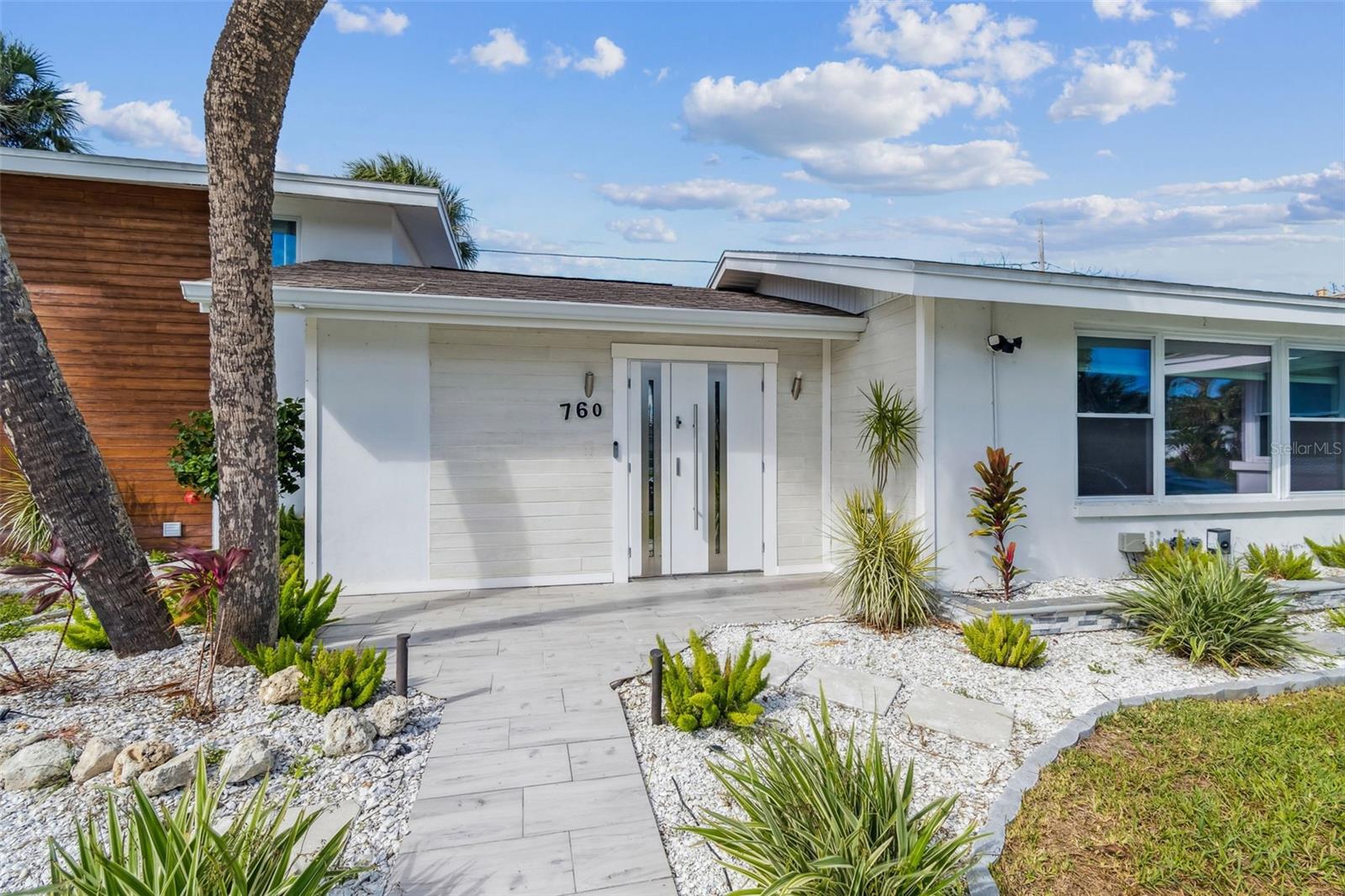 760 BOHENIA CIR S — photo 10