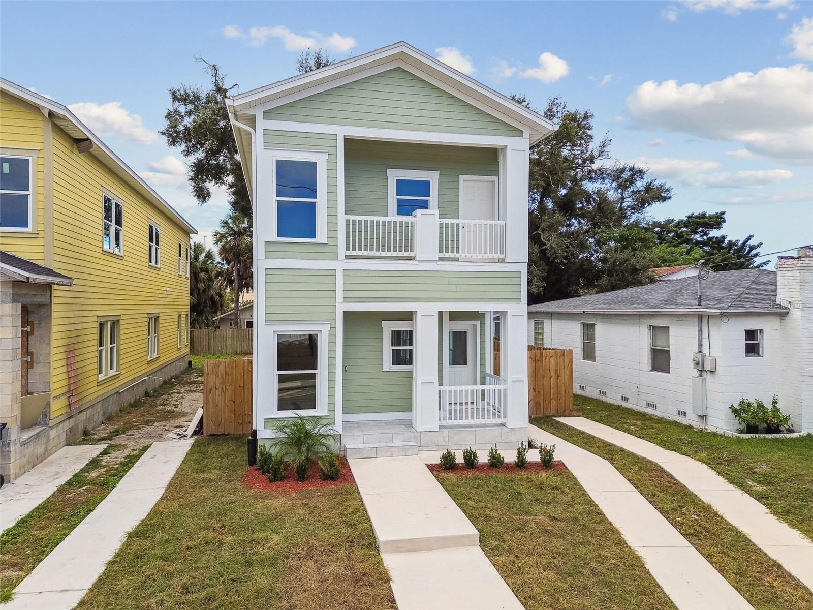 2313 E COLUMBUS DR — photo 65