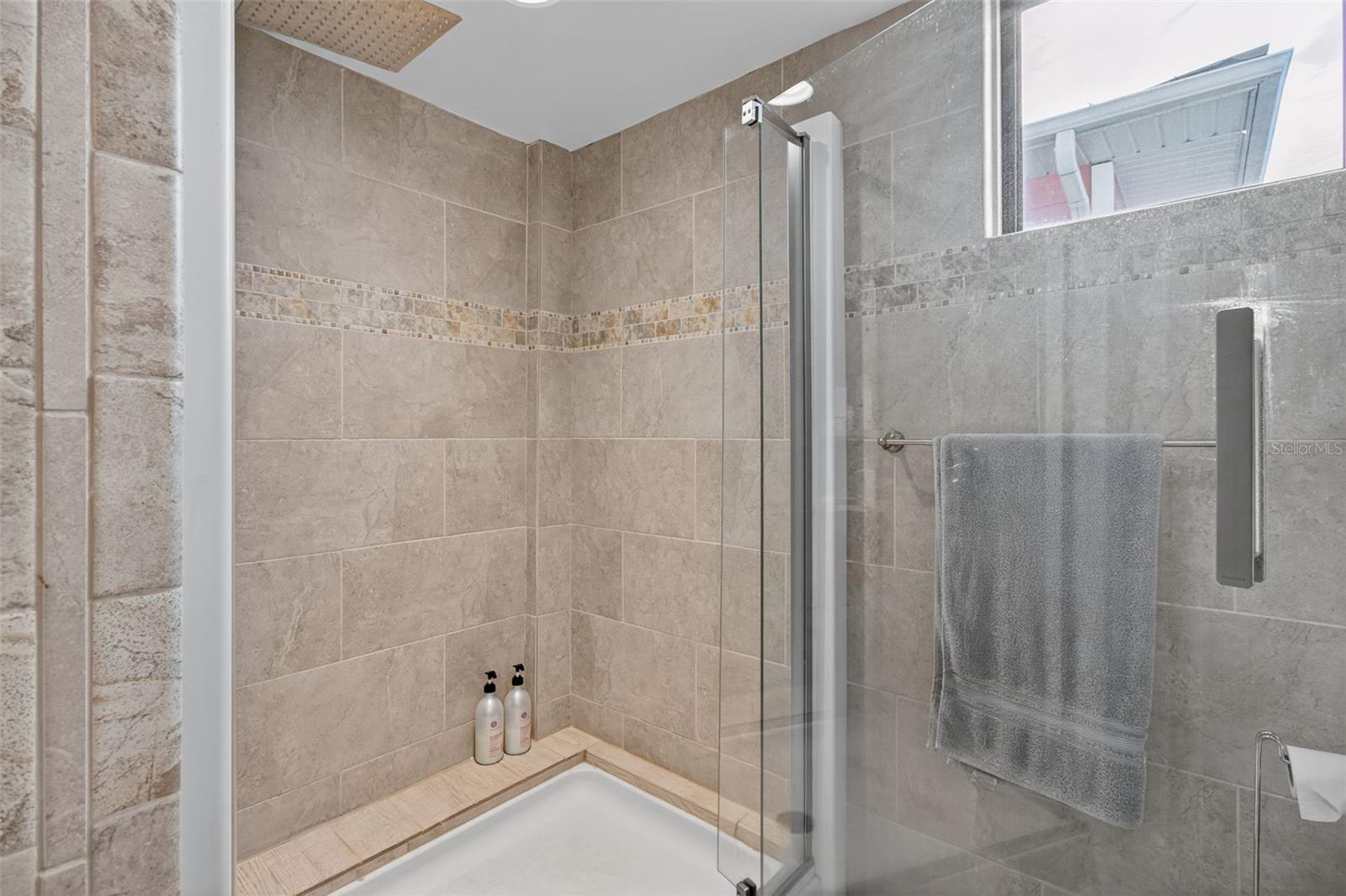 5659 SHORE BLVD S — photo 46