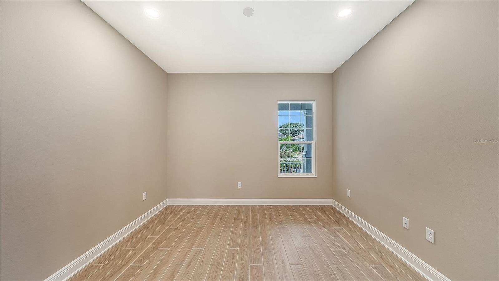 6336 LAKE WOODRUFF CT — photo 30