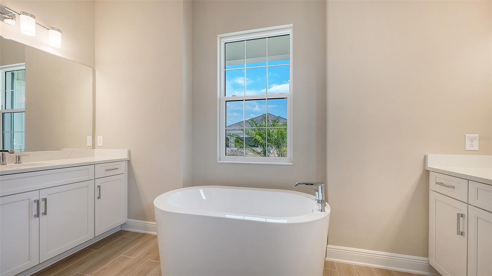 6336 LAKE WOODRUFF CT — photo 24