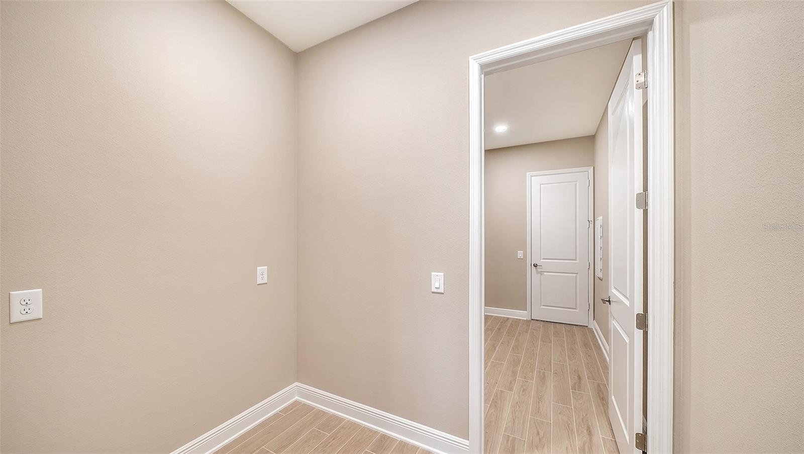 6336 LAKE WOODRUFF CT — photo 32