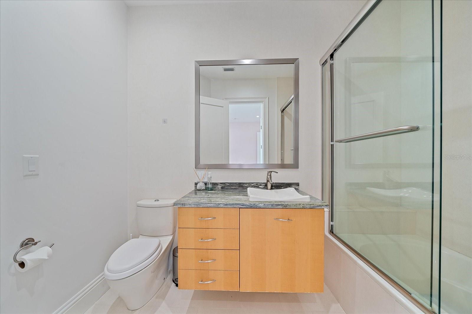 4136 ROBERTS POINT CIR — photo 57