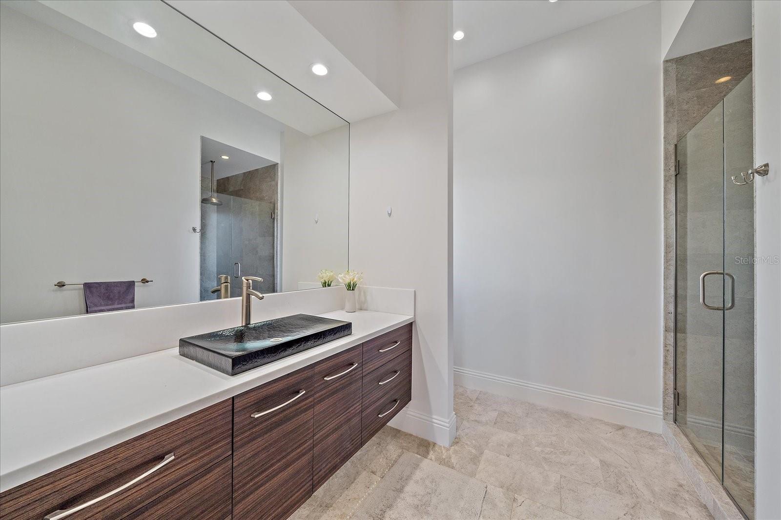 4136 ROBERTS POINT CIR — photo 45