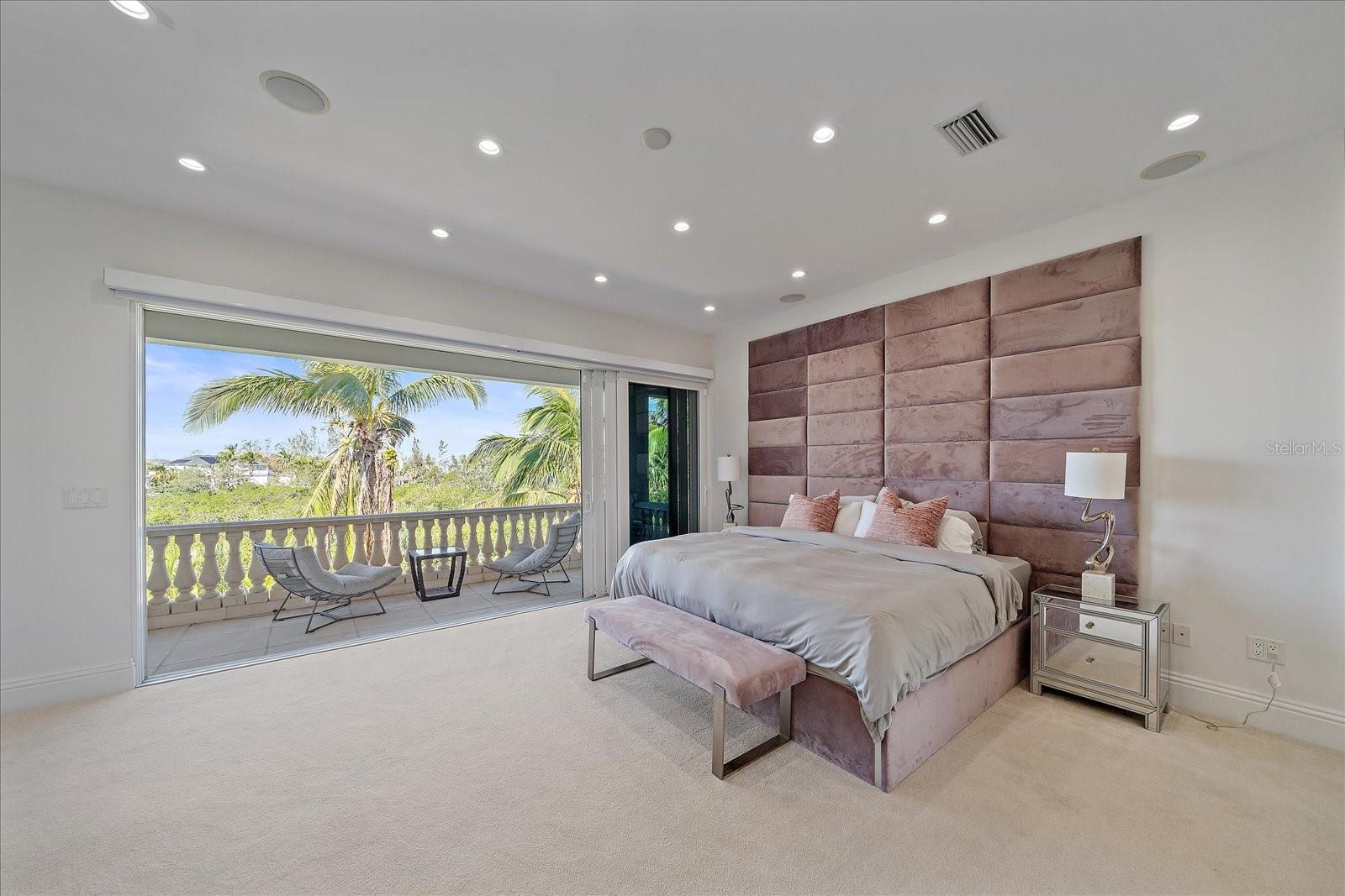 4136 ROBERTS POINT CIR — photo 47