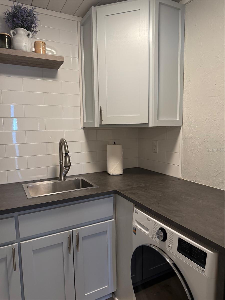 170 ROOSEVELT DR #10 — photo 13
