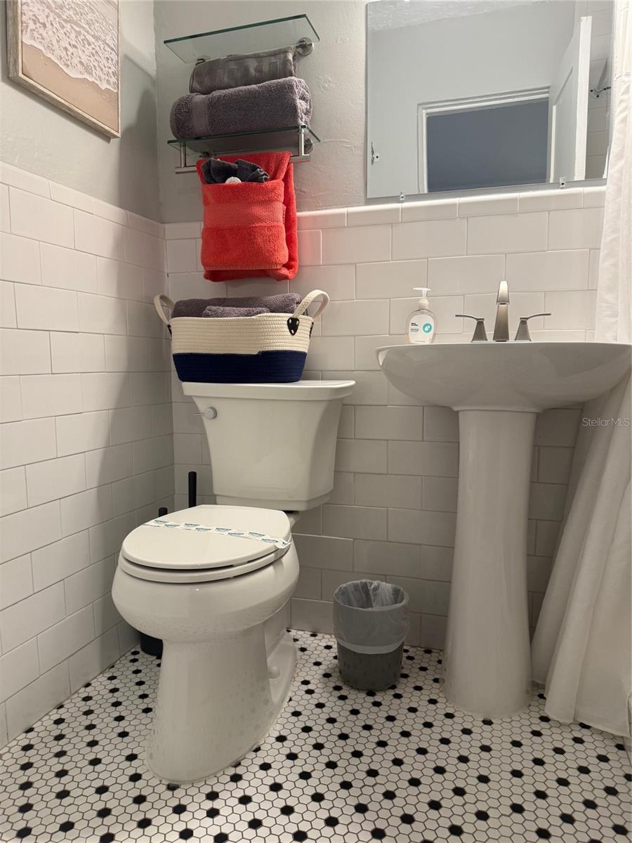 170 ROOSEVELT DR #10 — photo 26
