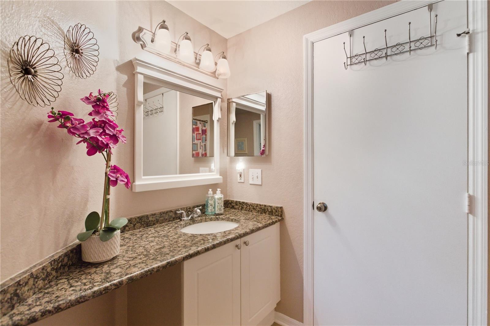 5122 NORTHRIDGE RD #107 — photo 29