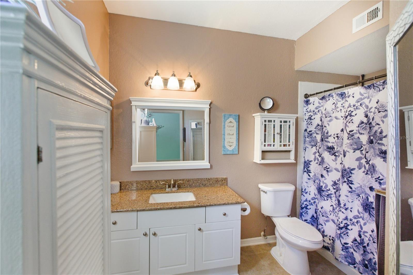5122 NORTHRIDGE RD #107 — photo 30