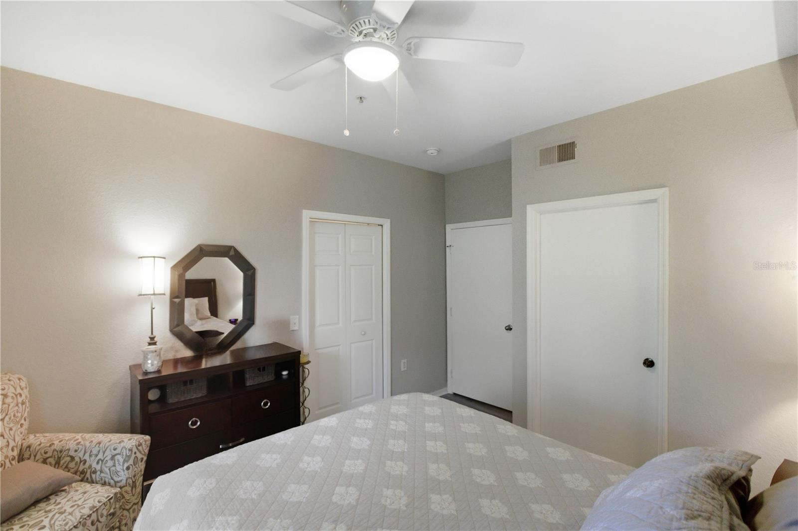 5122 NORTHRIDGE RD #107 — photo 17