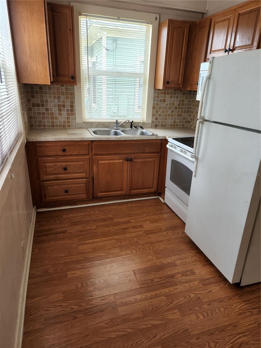 2306 N MORGAN ST — photo 8