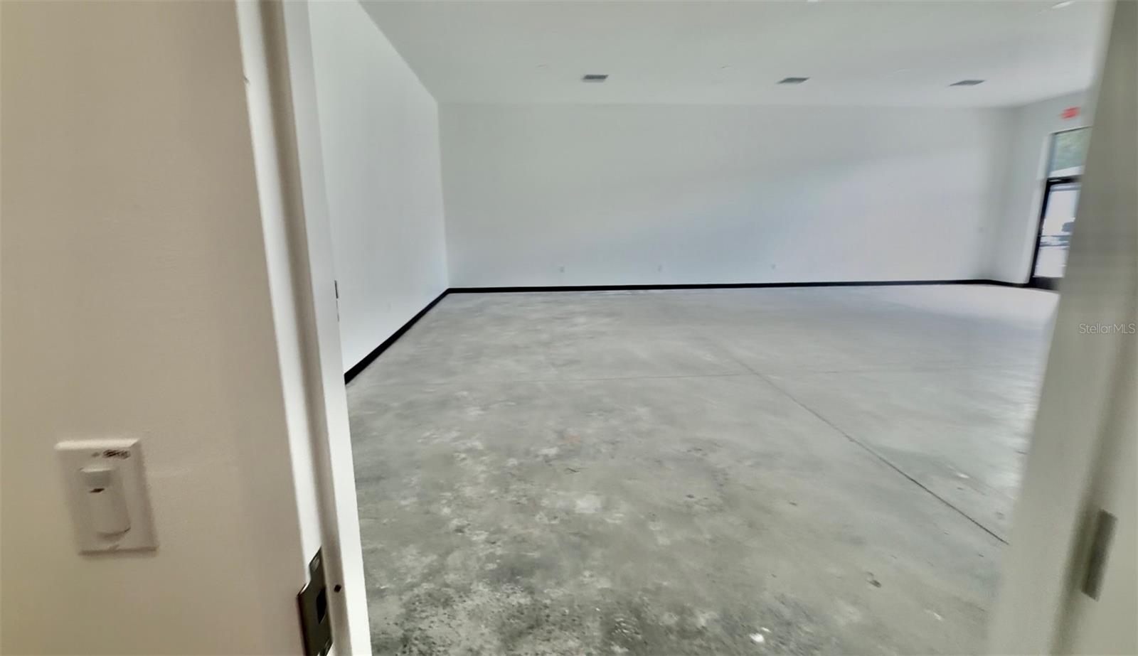 727 TILLMAN PL #102 — photo 16
