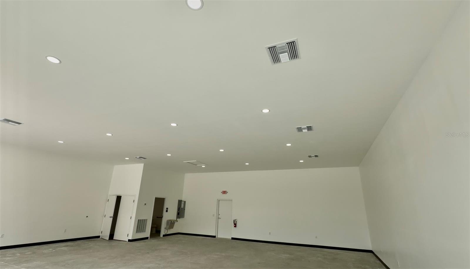 727 TILLMAN PL #102 — photo 5