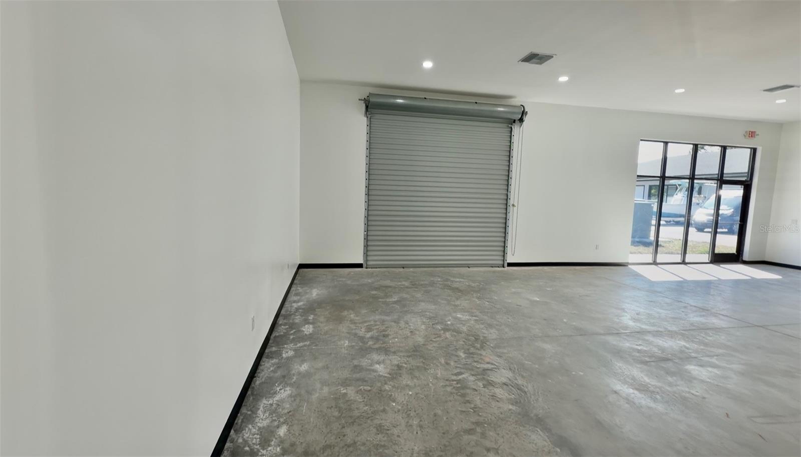 727 TILLMAN PL #101 — photo 2